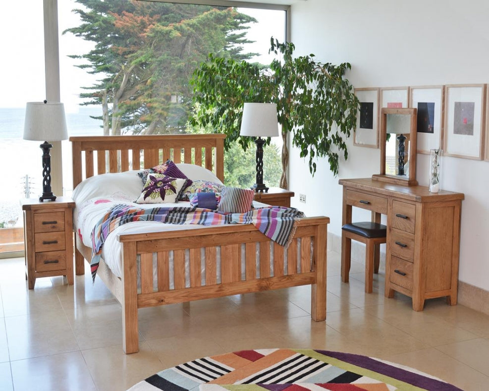 Hastings Solid Oak 5ft Bed Frame