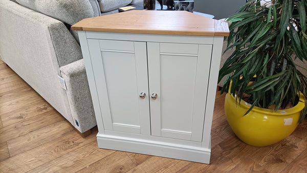 Clearance Chester Ivory Corner Cupboard