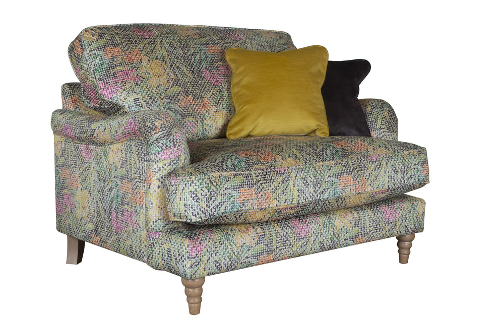  Benjamin Arm Chair 